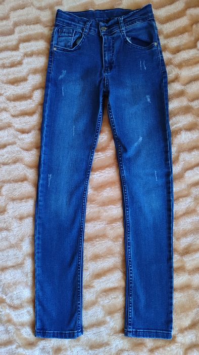 Продам штани на хлопчика