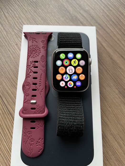 Apple Watch SE 2gen GPS+Cellular 44mm Aluminum Silver