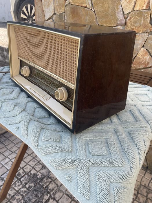 Rádio Telefunken a funcionar