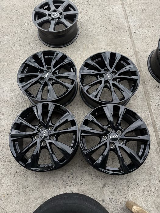 Диски 17 5.114,3 ЕТ50 7jx17H2 Hyndai Mazda KIA