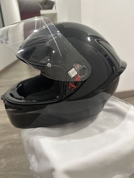 Capacete AVG k1s preto refletivo