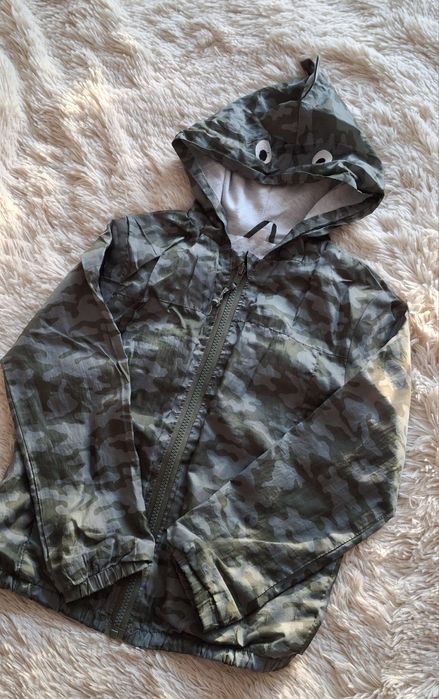 Продам куртка- вітровка