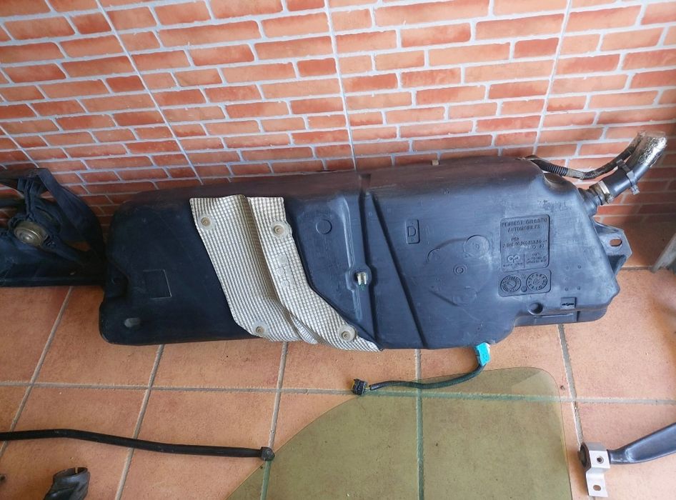 Vendo peças Peugeot 2.0hdi
