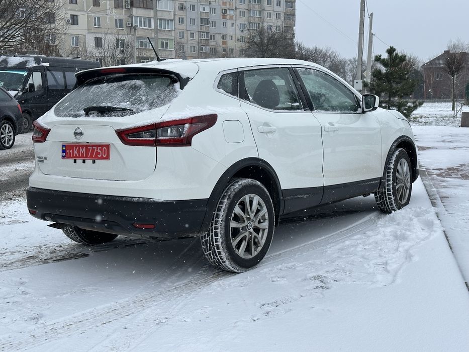 Продам Nissan rogue sport