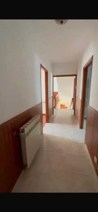 Casa Isolada com quintal  com 8 Quartos - Ideal para AL