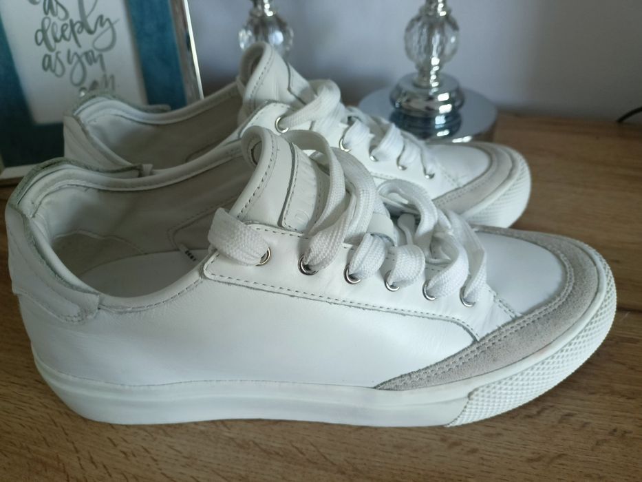 Buty dkny 38 białe sneakersy