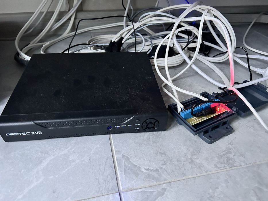 Kamery z nagrywarka 4TB