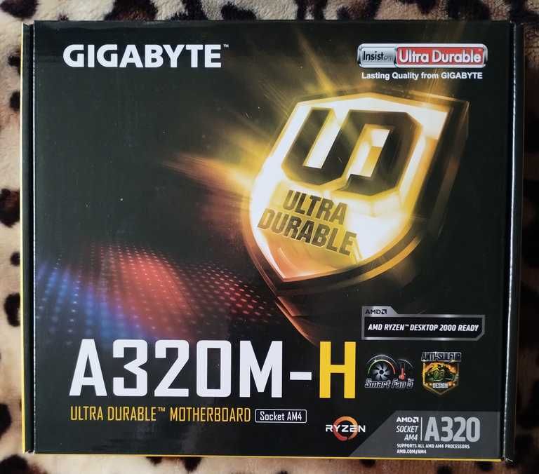 Материнська плата Gigabyte GA-A320M-H (AM4)