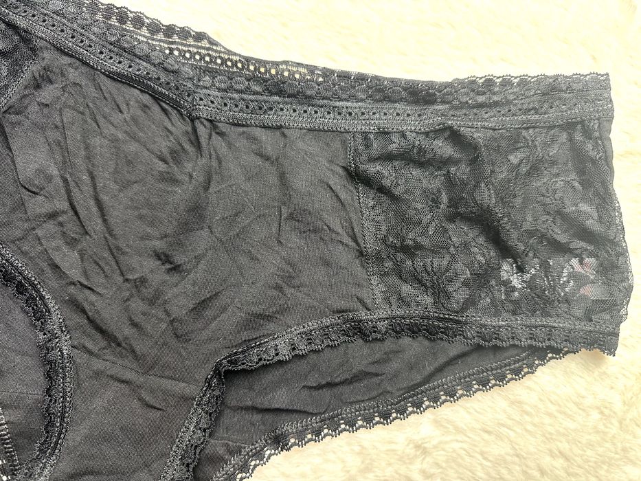 Matalan czarne majtki z koronka nowe XL