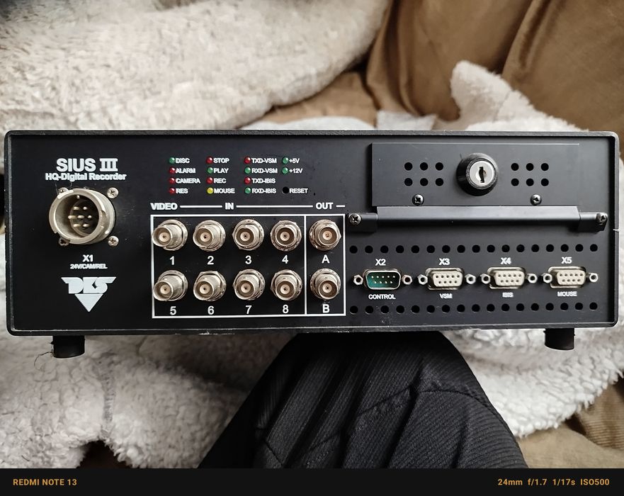 Komputery na odzysk części/metali szlachetnych.