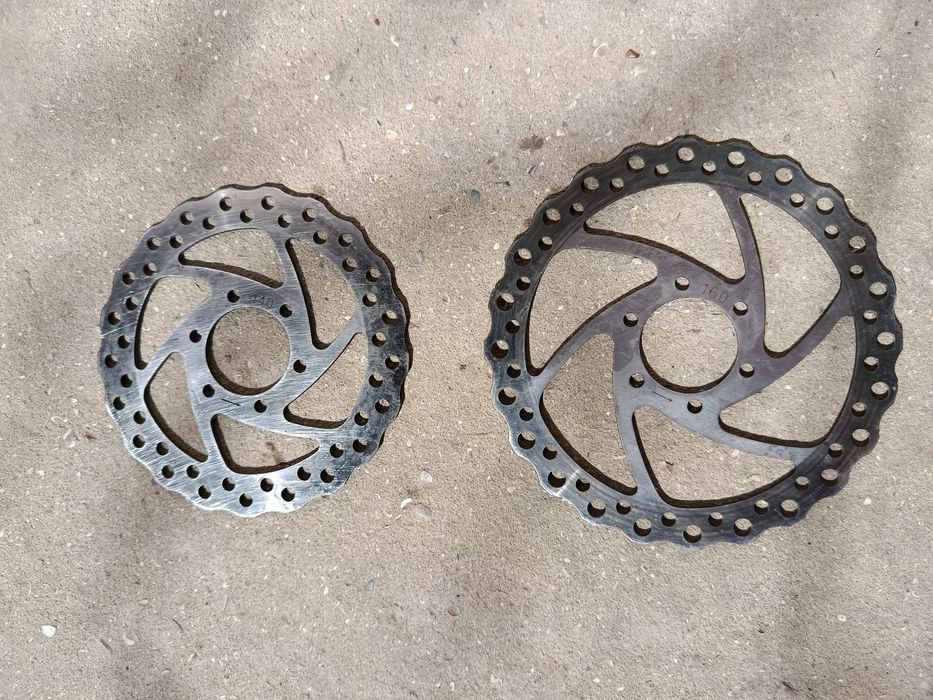 Продам 2 тормозных диска для велосипеда