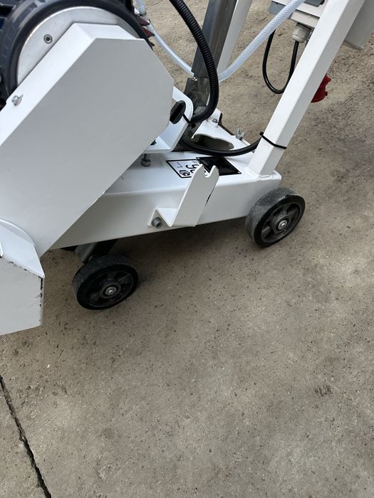 Швонарізчик електричний TYROLIT  FSE808 Lissmac cedima weka
