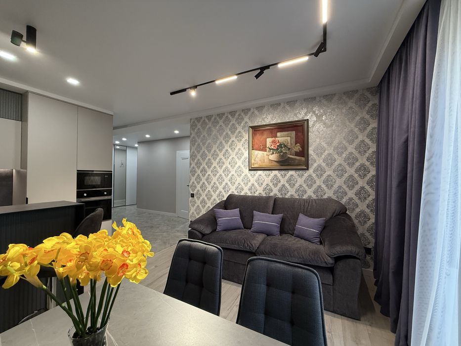 Продаж квартири еліт класу