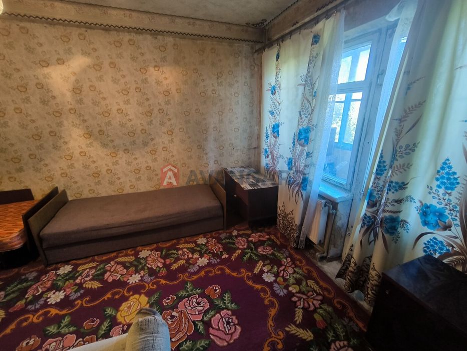 У продажу 3к Кам'янське, Черемушки.