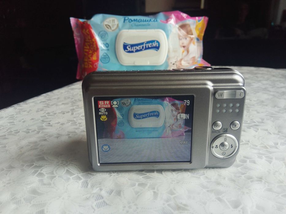 Цифровой фотоаппарат Fujifilm FinePix AX500