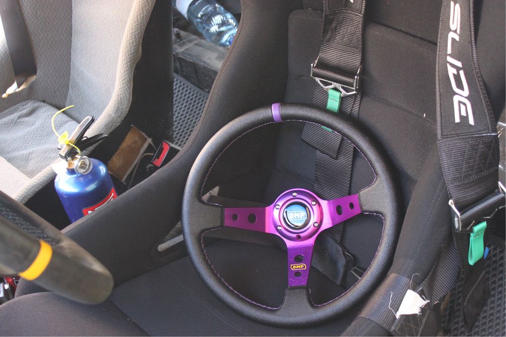 Продам руль OMP!