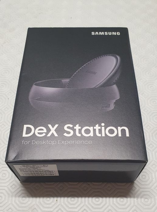 Transforme o telemóvel num computador / Samsung DeX Station (Nova e na Caixa Original)