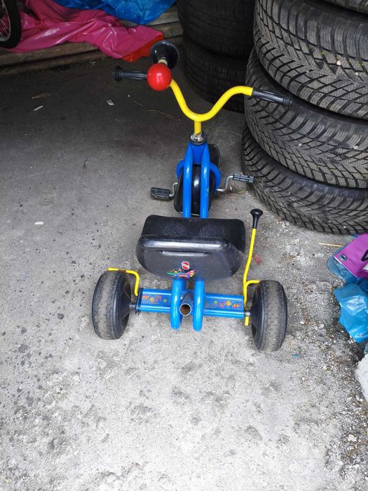 Rowerek trójkołowy niebieski