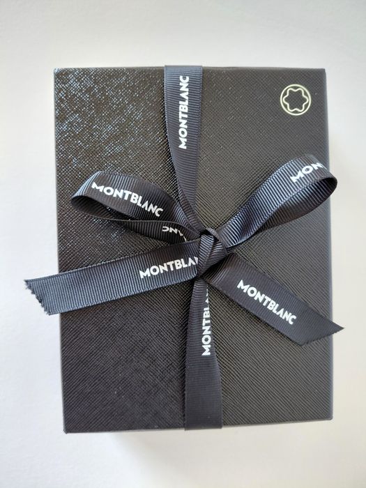 Montblanc Chain Wallet 6cc