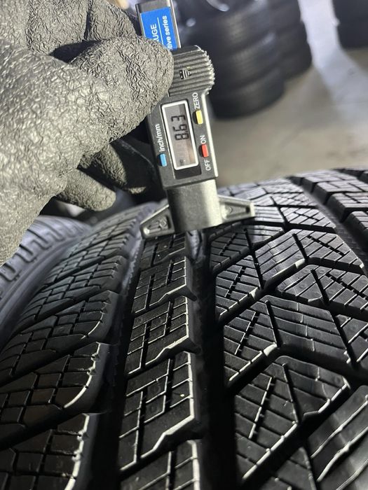325/40/22+285/45/22 R22 Pirelli Scorpion Winter 4шт зима