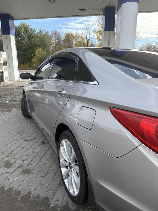 Продам Hyundai Sonata