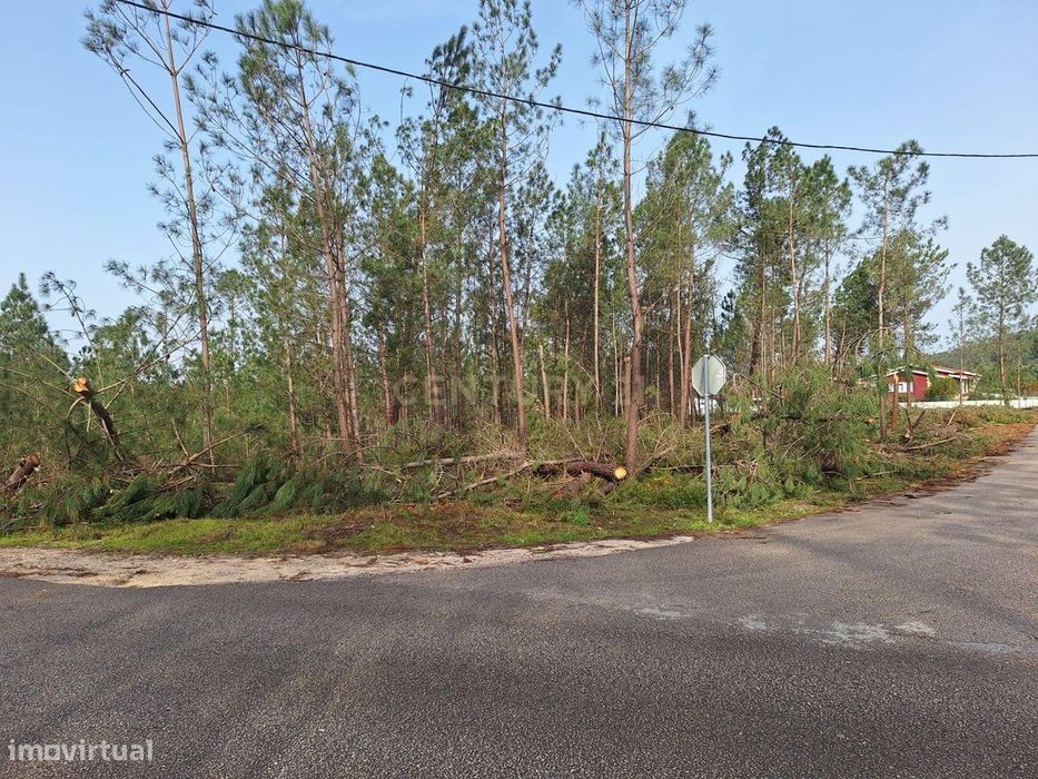 Lote de Terreno de 1.440m2 na freguesia de Pataias para construção!