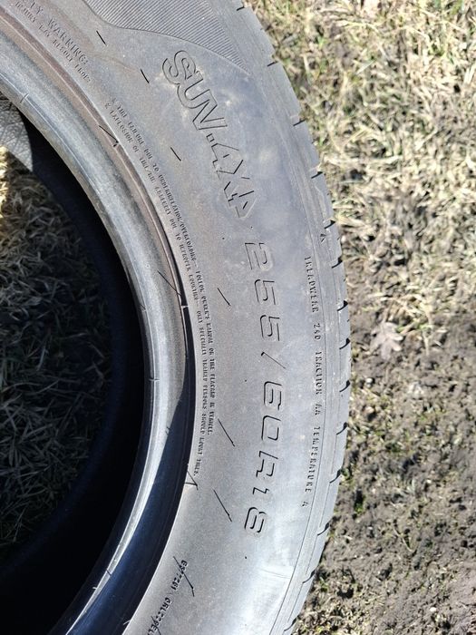 Opony Goodyear Eagle F1 255/60 R18