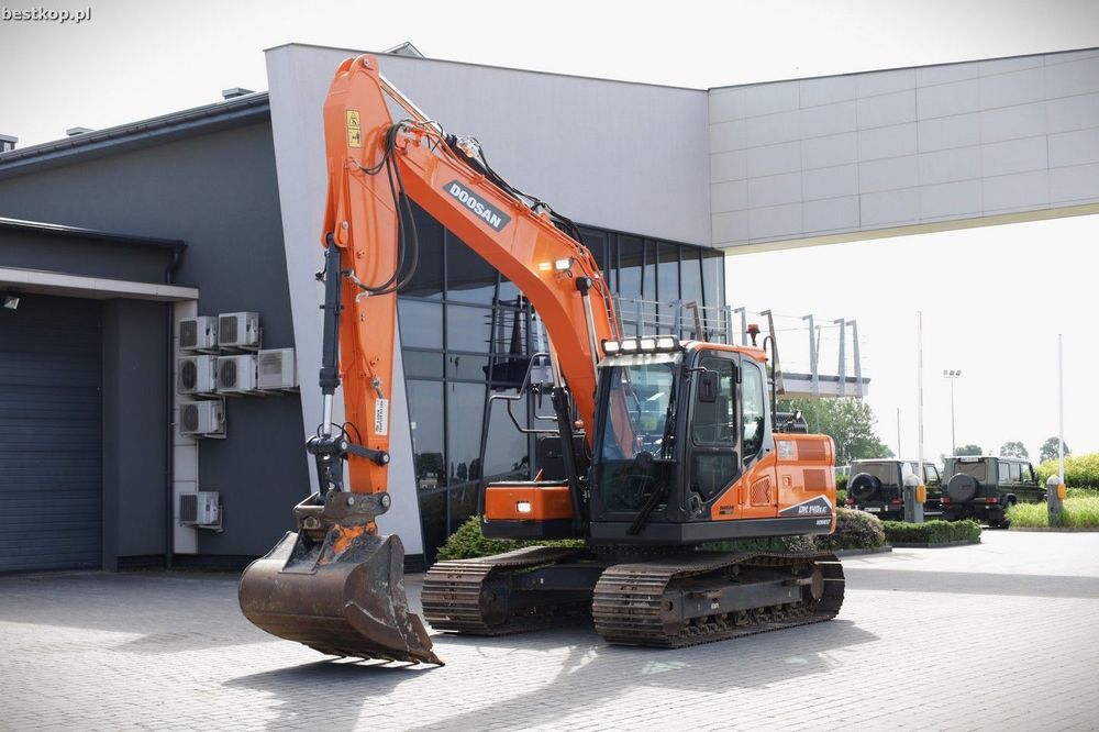 Doosan DX140LC-7  | 2022r | 5680 mth | 14.2 t | Piękny stan | Dodatkowa linia |