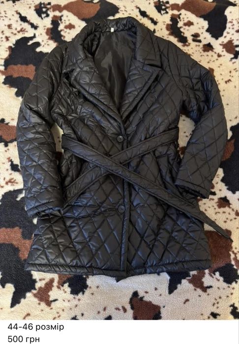 Жіночий верхній одяг розмір 44-46