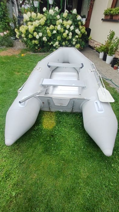 Ponton z aluminiową podłogą  320