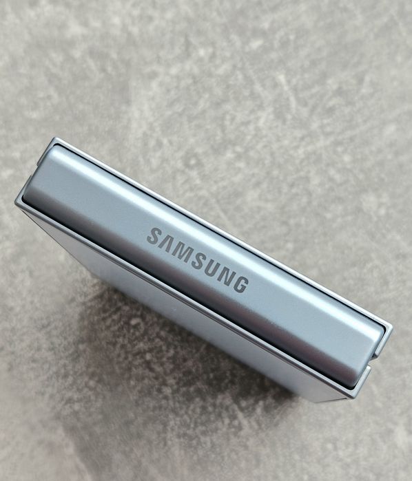 Samsung Galaxy Z FLIP 6 512Gb Blue