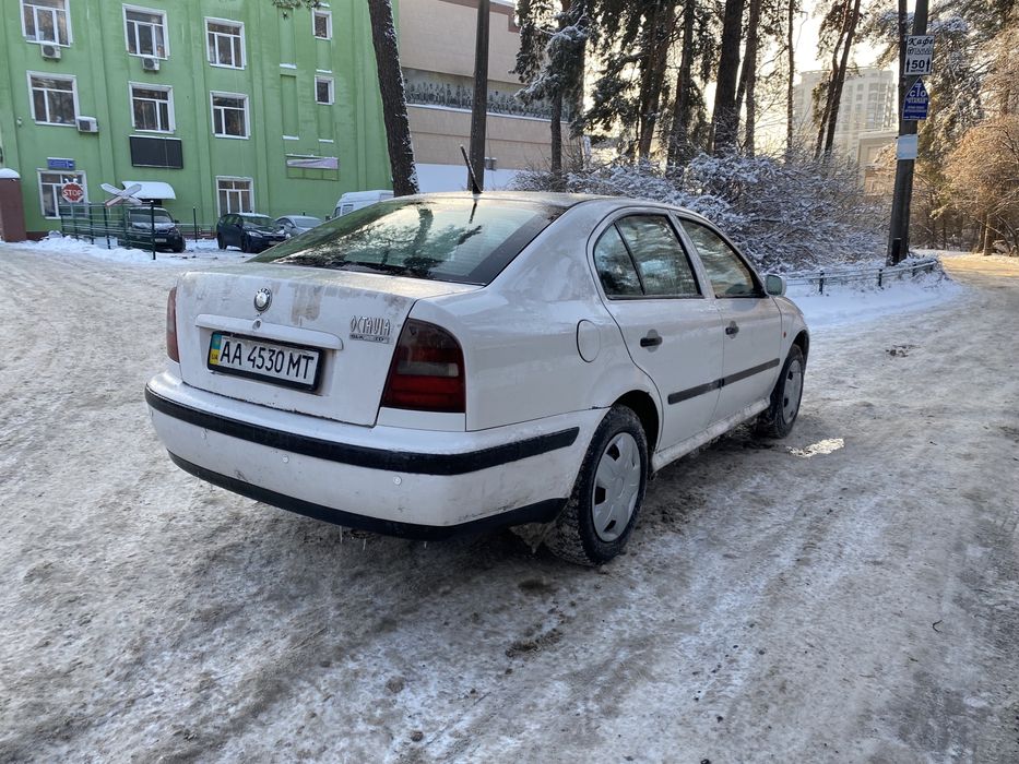 Продам Skoda Octavia Tour 1999 року ціна 2750 У.е