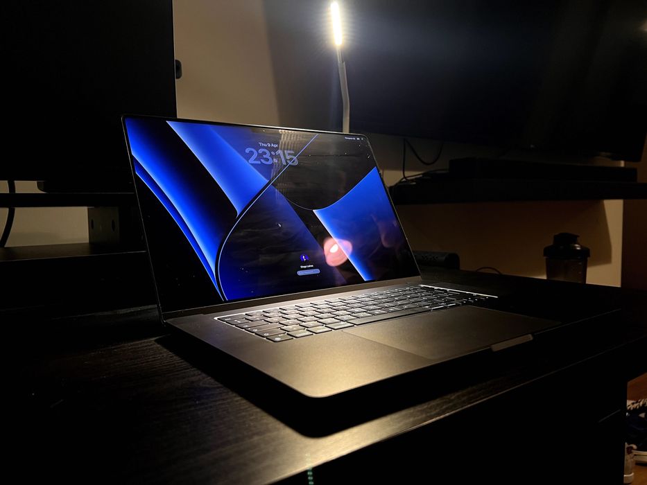 Macbook Pro 16'' M4 PRO