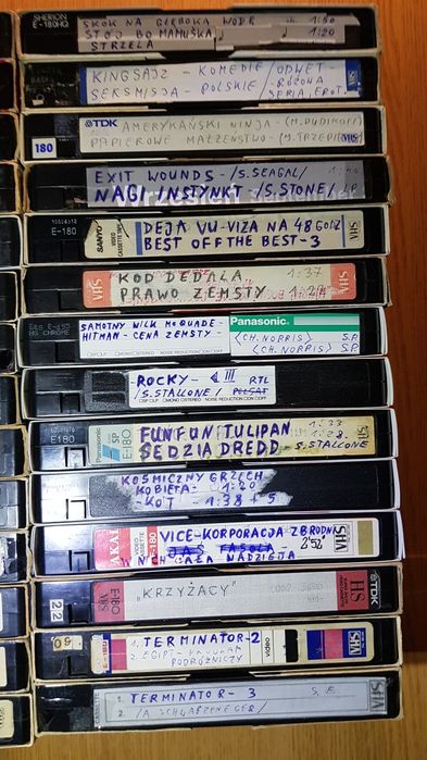 Kasety VHS z filmami