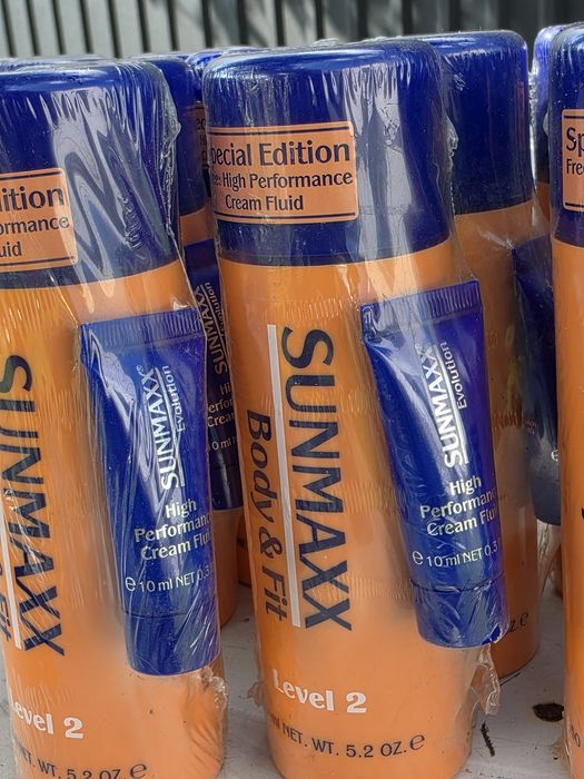 Лосьйон для засмаги Sunmaxx Body&Fit Lotion 2 level 150ml
• Активатор
