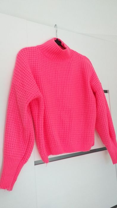 Sweter różowy uni s-m