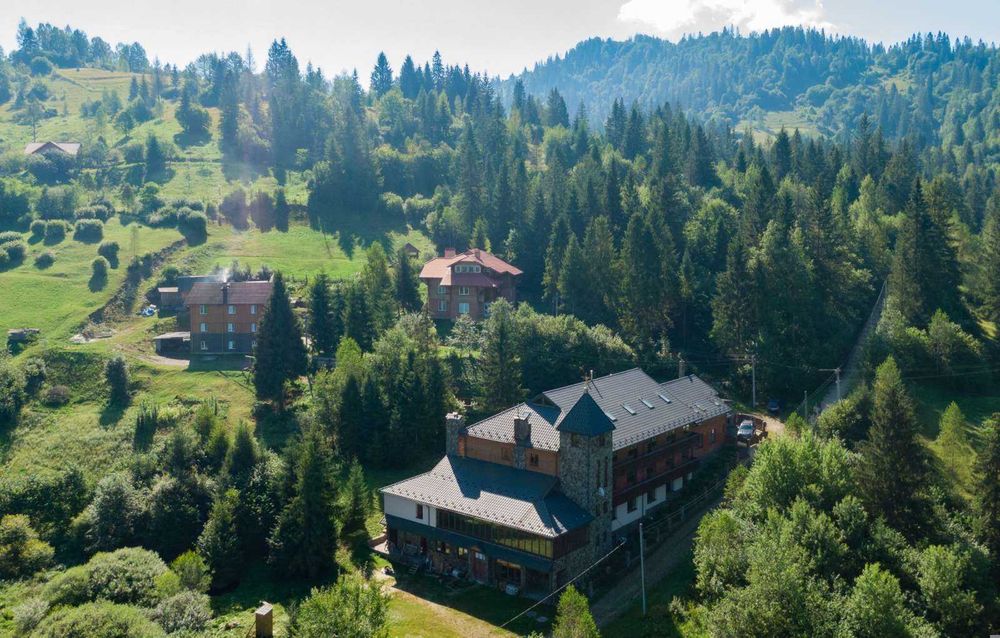 Продаж сучасного готелю європейського рівня м.Славське, Львівська обл.