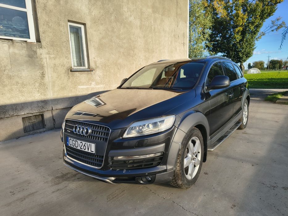 Audi Q7 4.2 tdi. 6 osobowe.