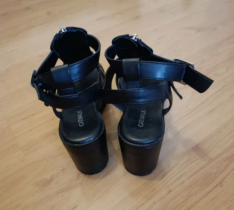 Sandały na obcasie CATWALK Deichmann