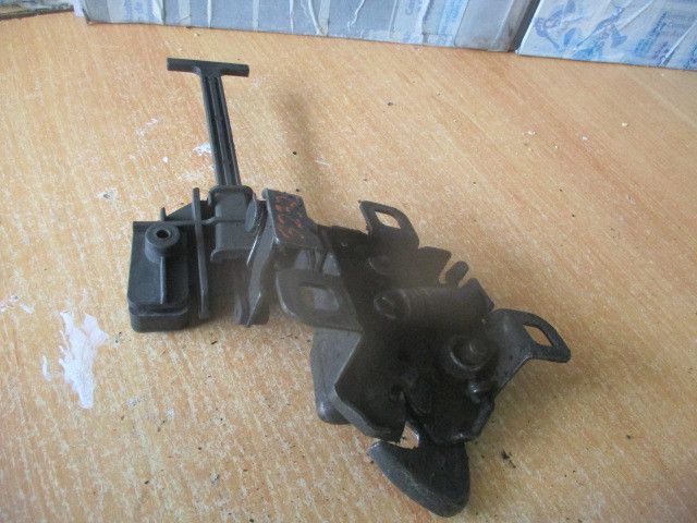 Fechadura / fecho capot FIAT Stilo (192_)
