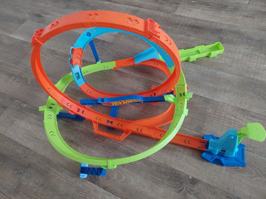 ігровий набір Hot Wheels Випробування гіперпетлі