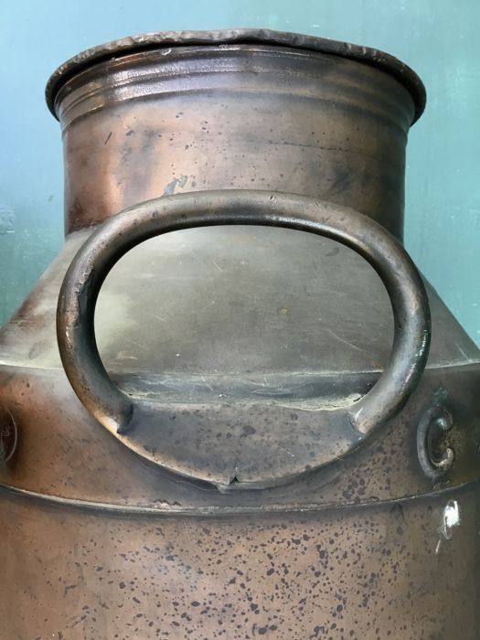 Leiteira antiga em cobre