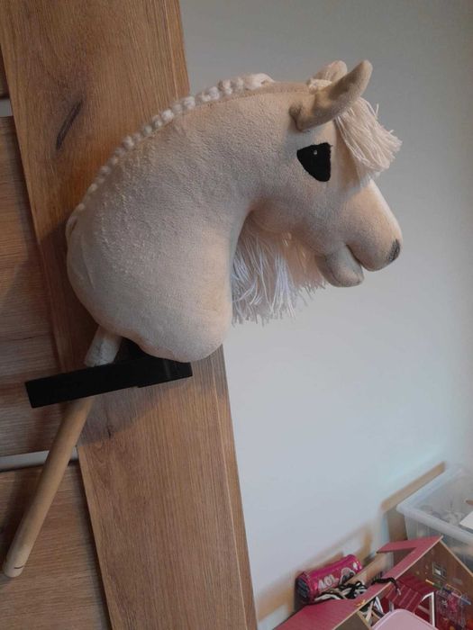 Sprzedm hobby horse z akcesoriami
