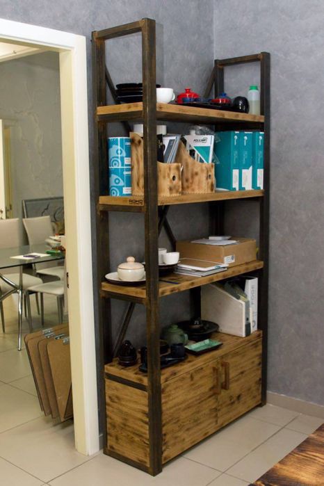 Продам комплект офисной мебели из натуральног дуба: 1650 $ (торг)