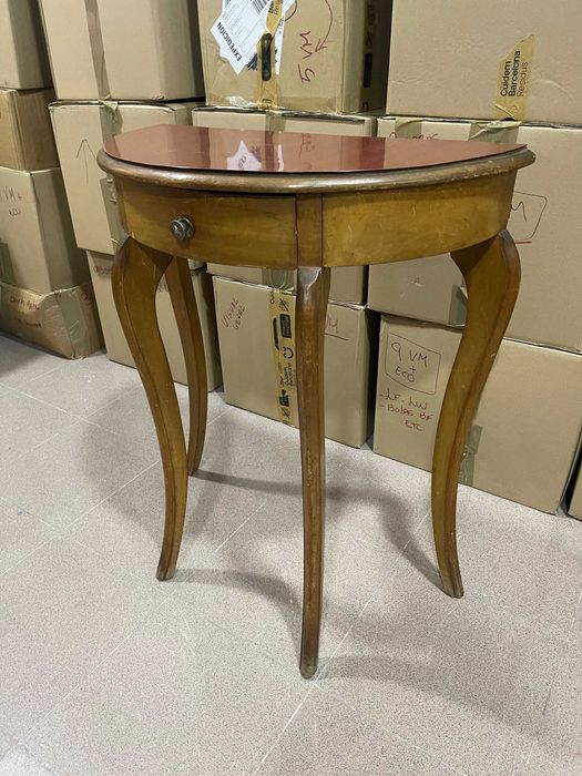 Mesa de Apoio em Madeira