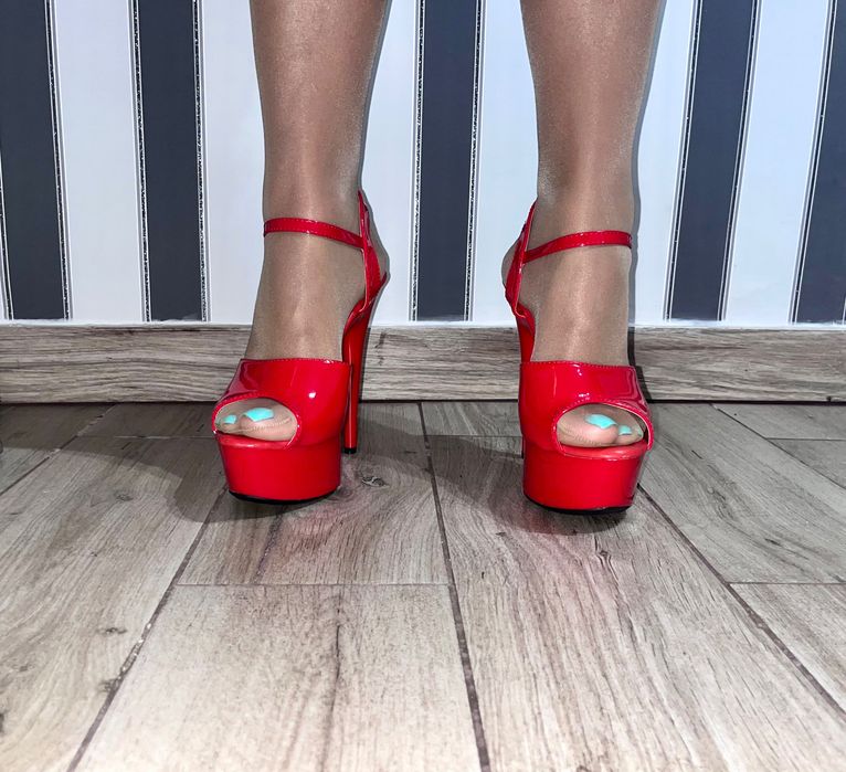 220/ OD RĘKI 38 Czerwone 15 cm buty szpilki gogo pole dance szklanki