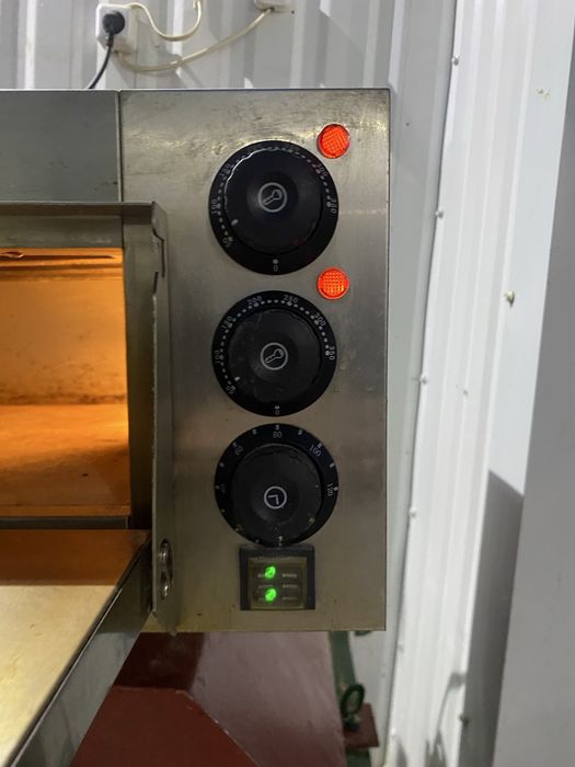 Пічи для піци однокамерна та двокамерна