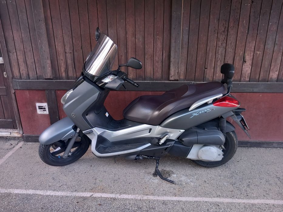 Yamaha X-max 250 i