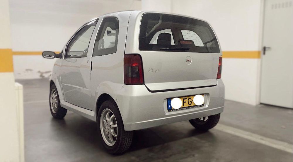 Microcarro JDM Albizia