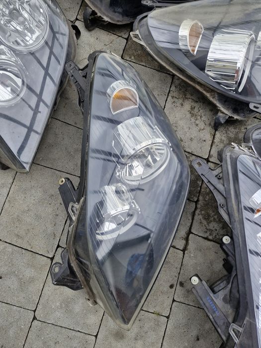 Фара ліва права фари Opel Astra H 2004-2012 чорна опель астра н
